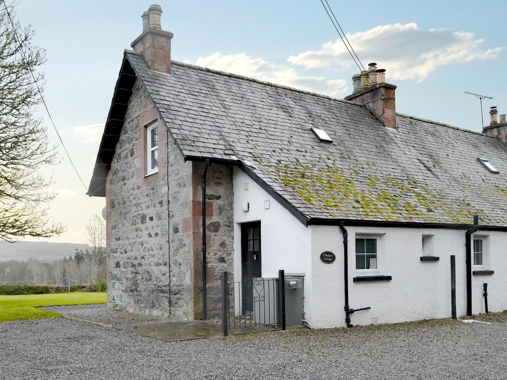 Checkers Cottage - Beaufort Estate Belladrum Екстер'єр фото