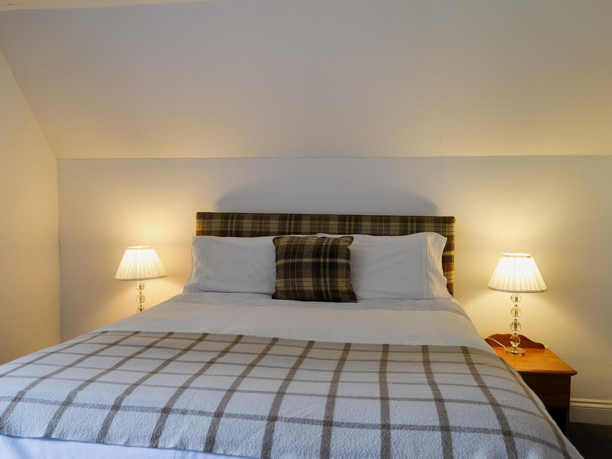 Checkers Cottage - Beaufort Estate Belladrum Екстер'єр фото